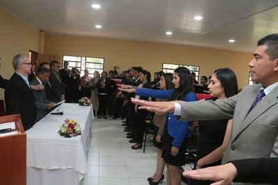Organizan acto de juramento de abogados en San Pedro - Nacionales - ABC Color