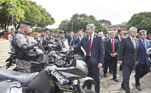 Oficiales retirados y familiares de activos paralizarán el país - Nacionales - ABC Color