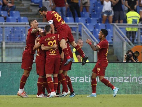 Roma suma su primer triunfo del año