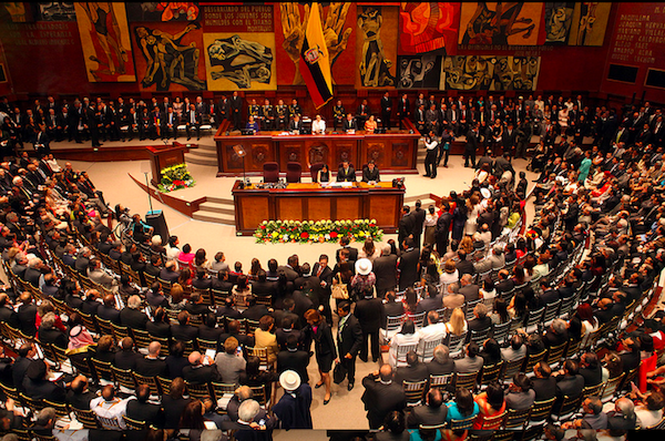 Iglesia Católica de Ecuador espera que Congreso rechaze legalización del aborto » Ñanduti
