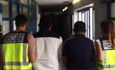 Detienen a paraguayos en España por sospechas de desfigurar el rostro de un joven - Internacionales - ABC Color