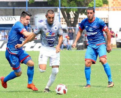 Guaireña se quedó solo en la punta de la semiprofesional