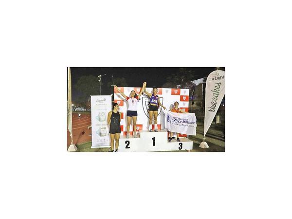 Briza Duré bate récord de 400