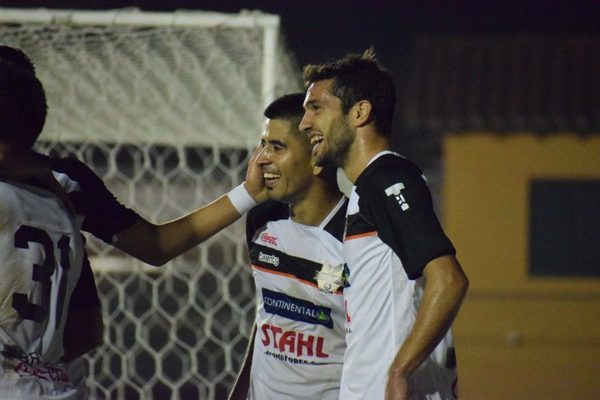 Gral. Díaz 3 - Luqueño 0. Fecha 9 Clausura 2019