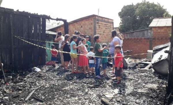 Menor murió calcinado en incendio de vivienda