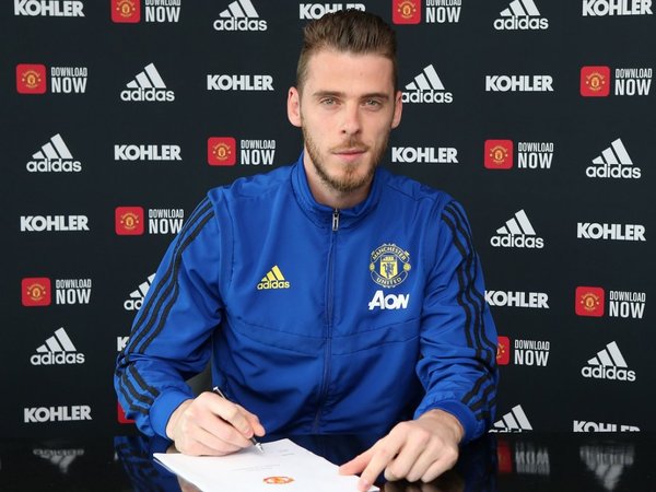 De Gea renueva con el Manchester United hasta 2023