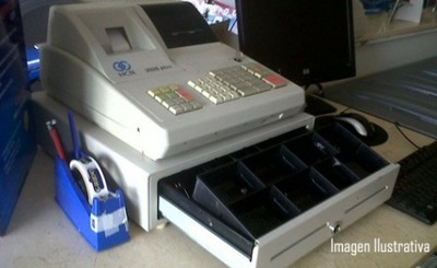 Menor grabado mientras hurtaba en Heladería del Área 3