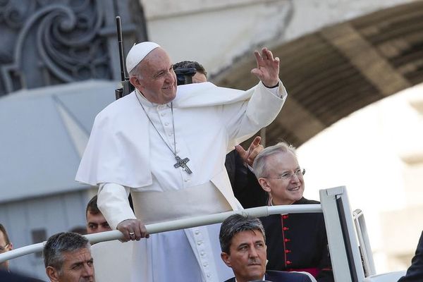 Líder de jesuitas admite lucha política en Iglesia por elección de próximo papa - Mundo - ABC Color