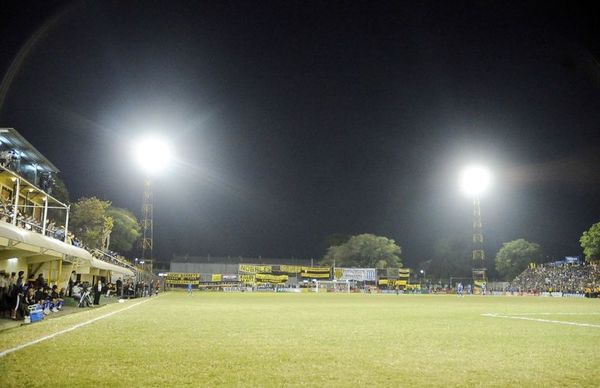 “Vamos a jugar en nuestra cancha, les guste o no” - Fútbol - ABC Color