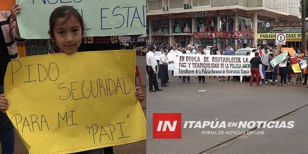 FAMILIARES DE POLICÍAS EXIGEN DESTITUCIÓN DE MINISTRO DEL INTERIOR