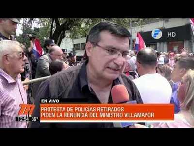 Policías retirados piden renuncia del Ministro del Interior