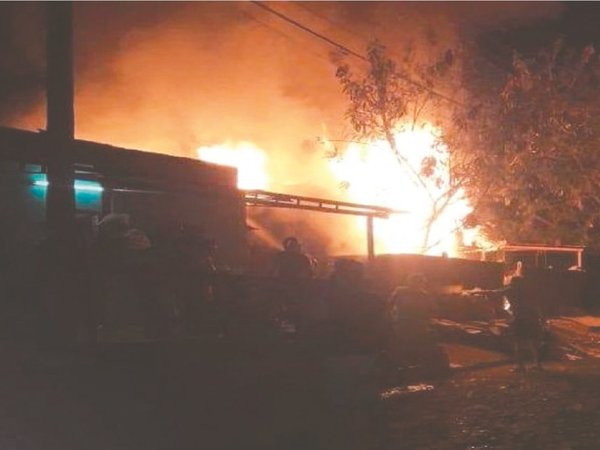 Pequeño muere junto a su fiel mascota en un incendio