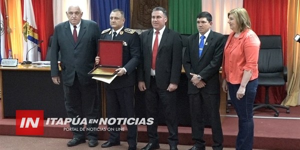 RECONOCEN A LA POLICÍA POR SU ACTUACIÓN ANTE HECHOS ACAECIDOS EN EL CERESO