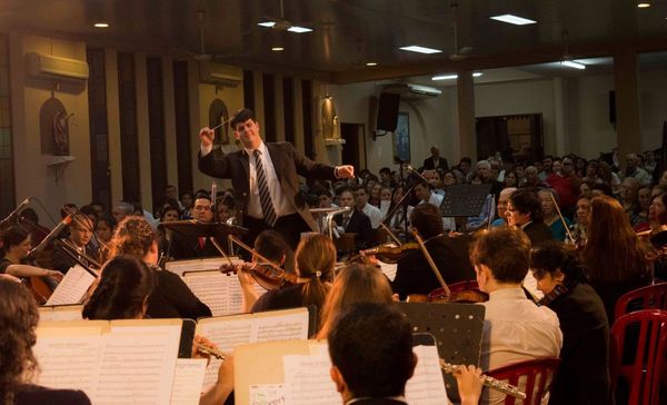 OSCA:Recital en barrio Mburucuyá