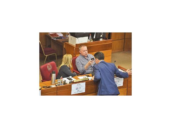 “Propuesta es una cortina de humo para desviar la discusión”