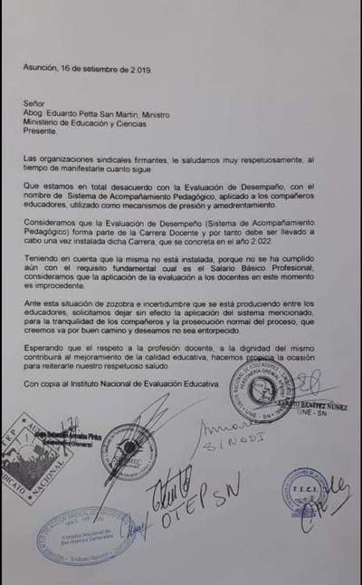 Sindicatos docentes rechazan Evaluación de Desempeño - ADN Paraguayo