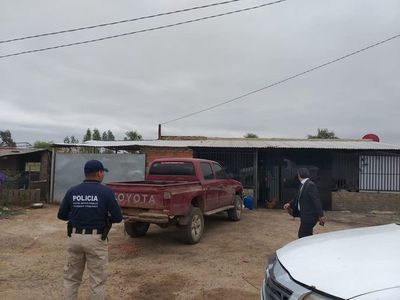 Confiscan centenares de litros de combustible de dudoso origen - Nacionales - ABC Color
