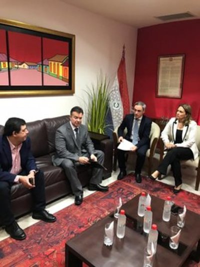 Califican de causa nacional proyecto de ley para transparentar acciones al portador - .::RADIO NACIONAL::.