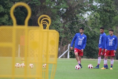 Albirroja Sub 23 retomó actividades - ADN Paraguayo