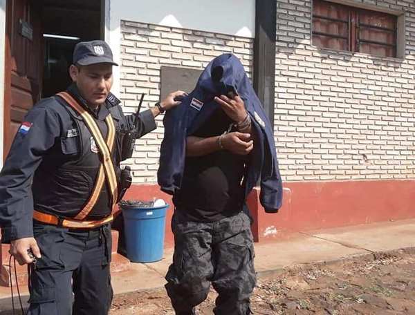 Imputan a guardiacárcel detenido con 512 gramos de crack en CDE - ADN Paraguayo