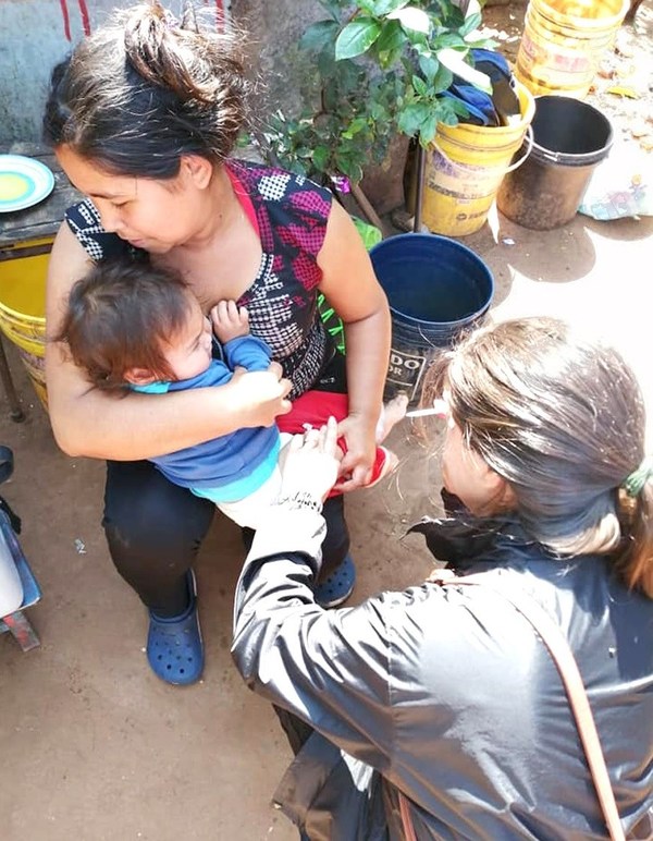 Intensifican vacunaciones en Villeta - ADN Paraguayo