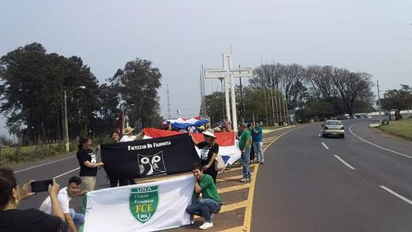 Mokõiha árama oñemanifesta mbo’ehára Ka’akupégua - ABC Remiandu - ABC Color