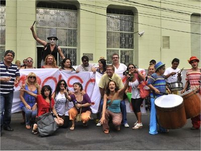 Unos 30 gremios se movilizan hoy contra recortes a Cultura y Fondec