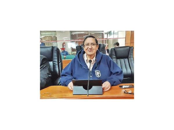 Falleció concejal colorado de capital Víctor Hugo Menacho