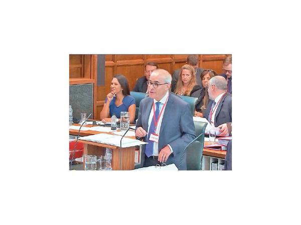 Corte examina la suspensión parlamentaria por el brexit