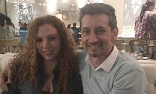 Juanca Samaniego celebra los 20 años de casado