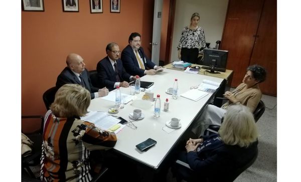 Oficina de Ética Judicial recibe visita de magistrada española
