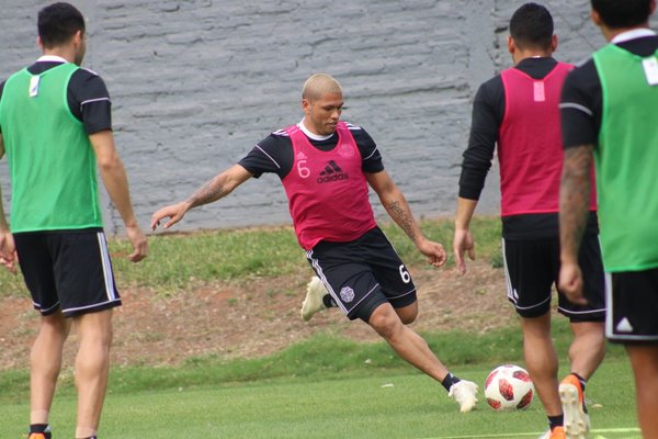 Richard Ortiz, en duda ante Guaraní