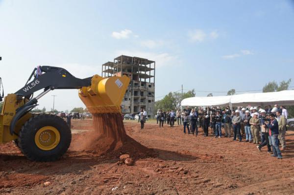 Gobierno inicia construcción de 3.000 soluciones habitacionales para la clase media en Mariano Roque Alonso