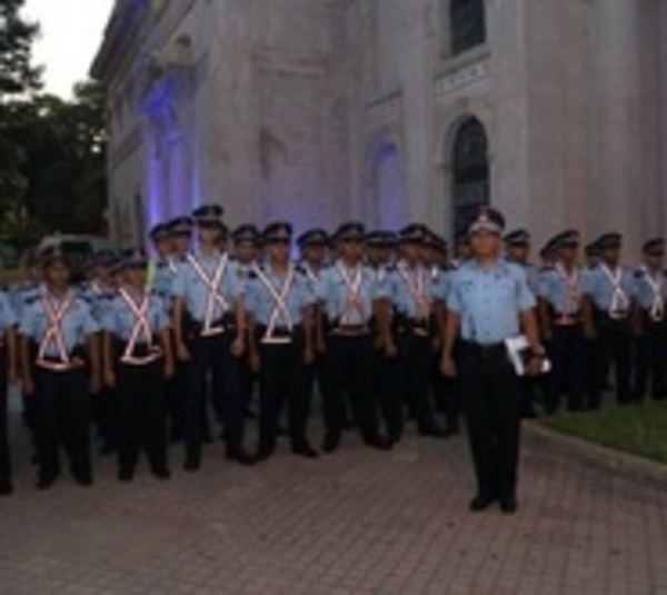 No más policías como guardias privados  - Paraguay.com