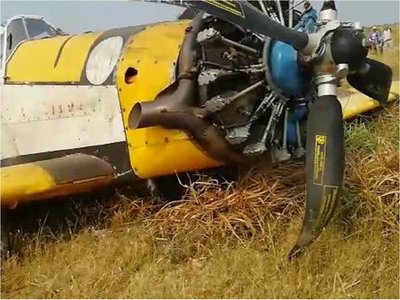 Avión hidrante sufre desperfectos mecánicos en el Chaco