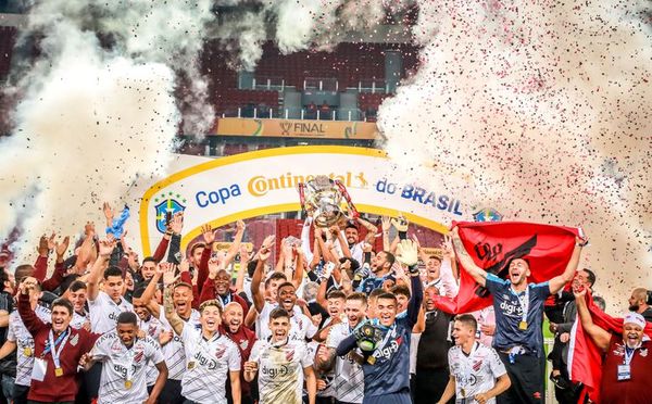 Paranaense conquista su primera Copa de Brasil - Fútbol - ABC Color