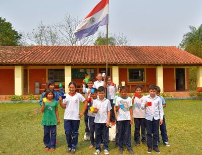 Niños exigen merienda escolar en Paso Yobái - Nacionales - ABC Color