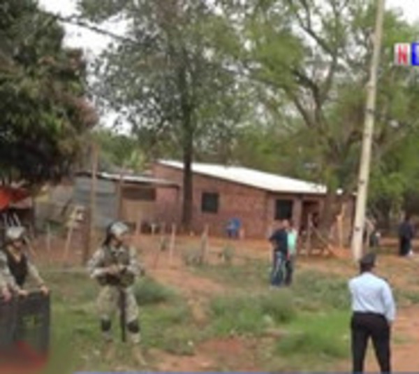 Desalojan a más de 50 familias de una propiedad privada en Limpio - Paraguay.com