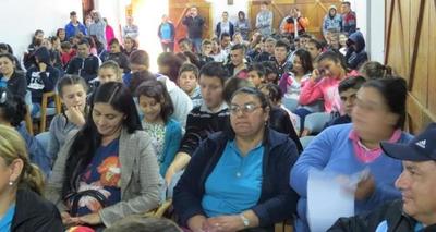 Jóvenes de Paraguarí son capacitados en piscicultura