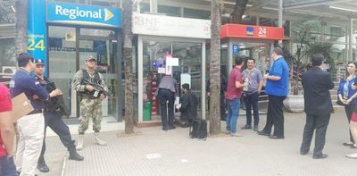 Investigan cajeros hackeados tras cuatro días de millonario robo