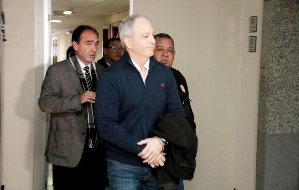 Justo Cárdenas chicanea y posterga su preliminar - Nacionales - ABC Color