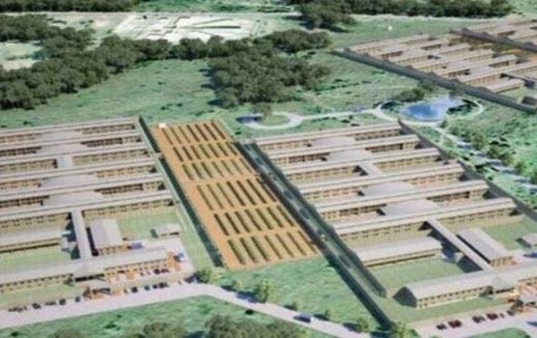 HOY / Nuevas cárceles se construirán con altos parámetros de seguridad, promete MOPC
