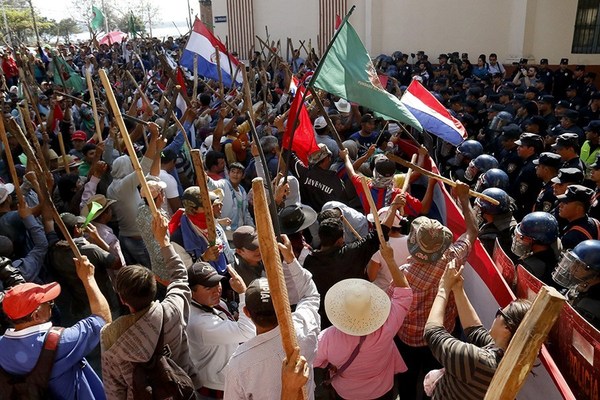 Campesinos dan tiempo al Gobierno hasta el lunes o volverán a cerrar rutas - ADN Paraguayo