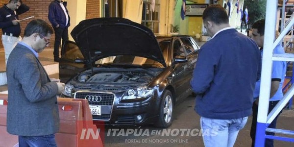 INCAUTAN EN ENCARNACIÓN AUTOMÓVIL ROBADO EN ARGENTINA