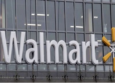 Walmart dice que los paneles solares de Tesla iniciaron incendios en los techos de las tiendas