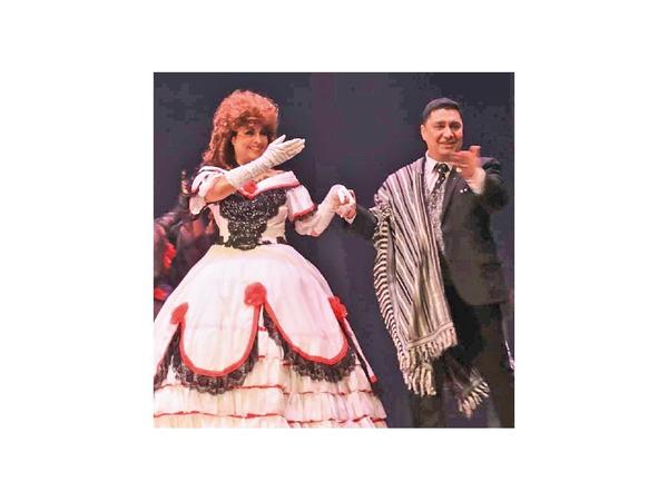 El teatro musical Elisa Lynch, entre el odio y el amor se presenta el domingo