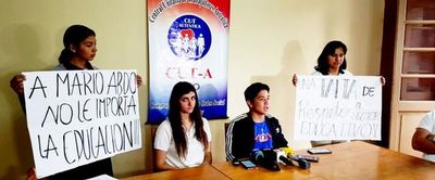 Declaran a Mario Abdo enemigo de la educación - Locales - ABC Color