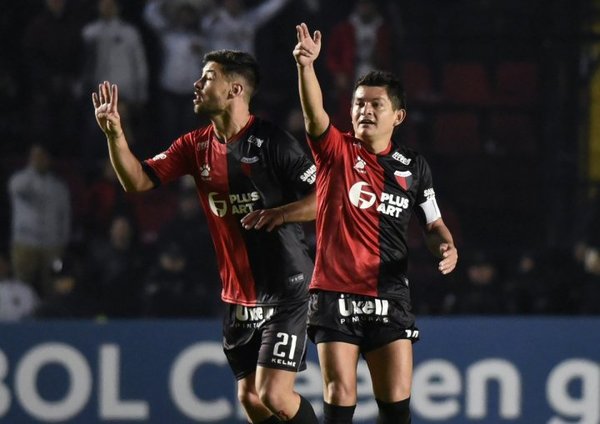 Copa Sudamericana: Colón aventaja por la mínima diferencia al Mineiro - .::RADIO NACIONAL::.