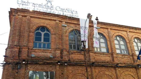 Instan a investigar "imparcial y las denuncias de acoso sexual en facultades » Ñanduti