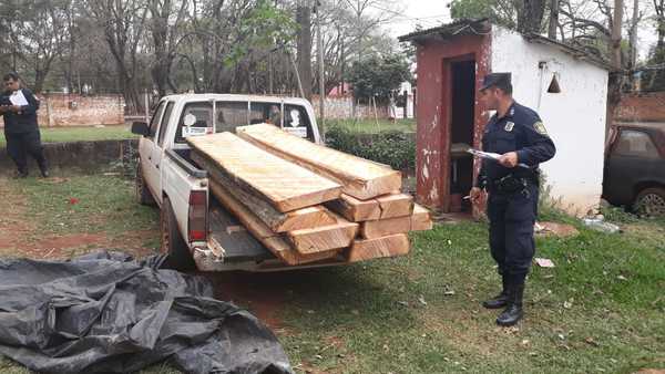 Detienen infraganti a hombre por tala ilegal de árboles en reserva forestal